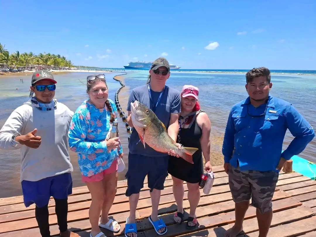 Fishing guests Costa Maya